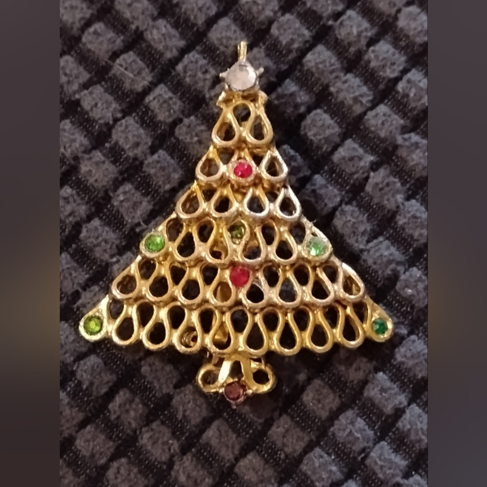 Gold Christmas Tree Brooch with Multicolor Gem Rhinestones